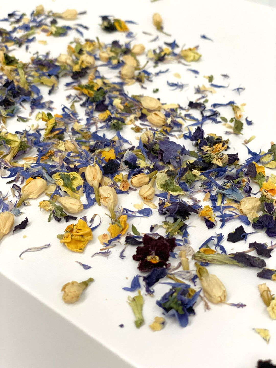 Edible Flower Sprinkles-Winter Posies ** Gift Size - Test Tube