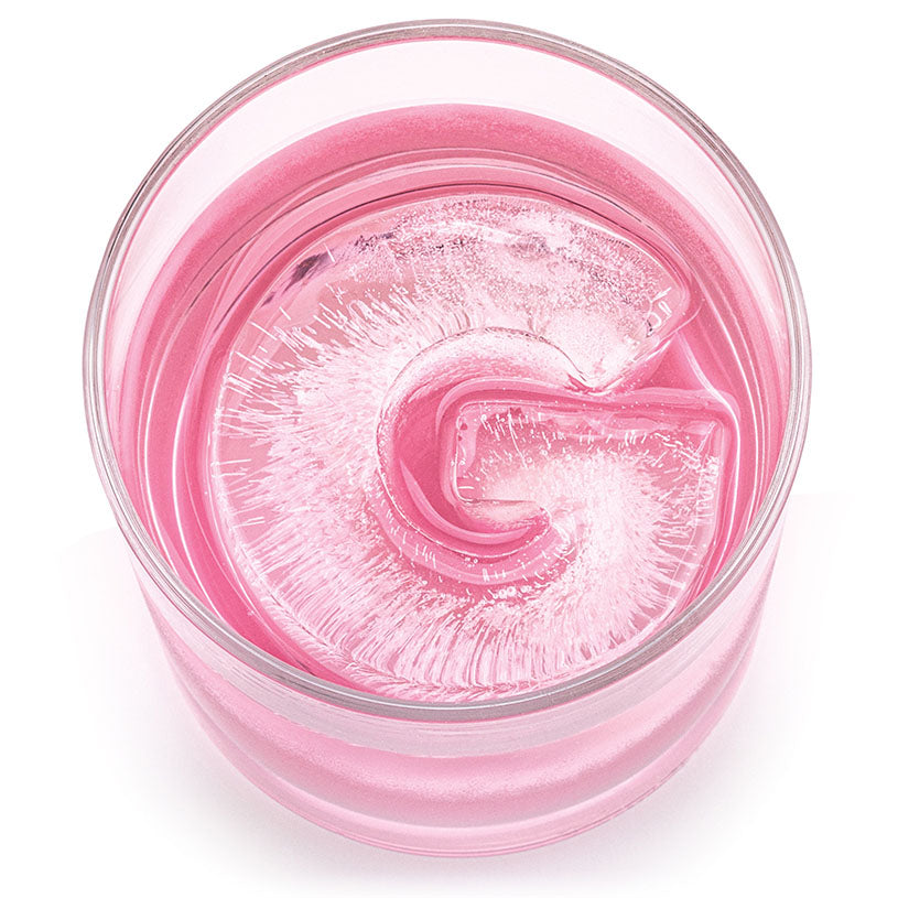 DrinksPlinks ice cube letter G in glass 